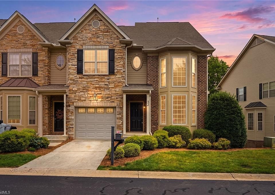 1st image of 32 Tanner Woods Ln