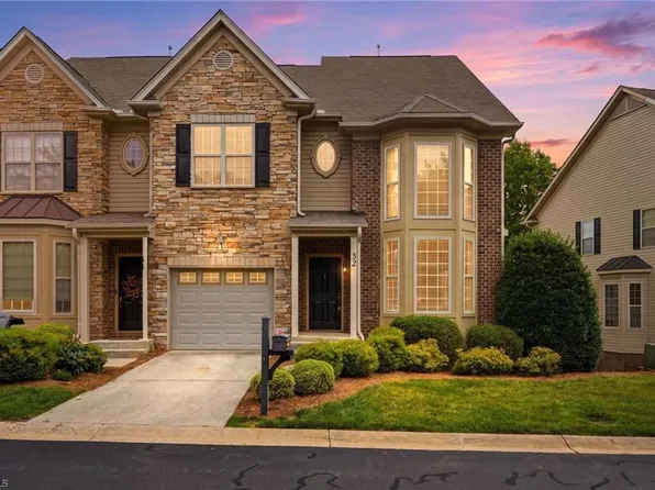 32 Tanner Woods Ln, Greensboro, NC 27410