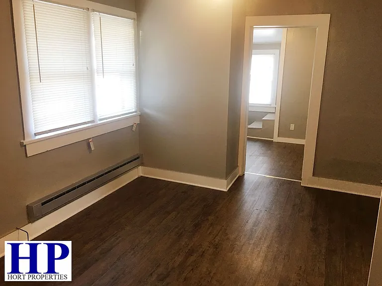 1408 Edgar Ave — Photo 8