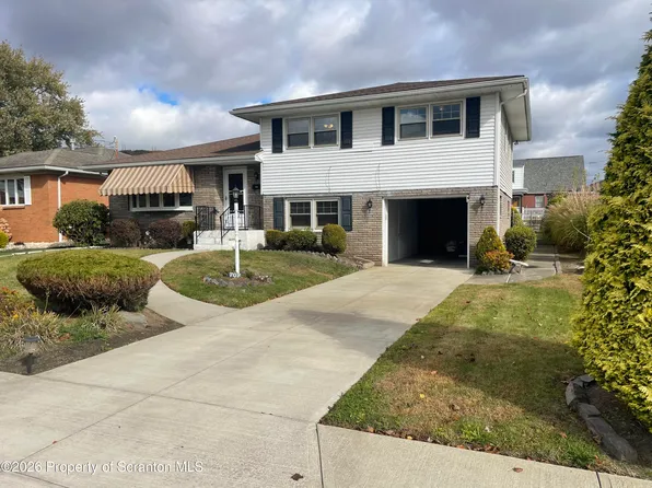 708 Woodmere Ave, Dickson Cty, PA 18447