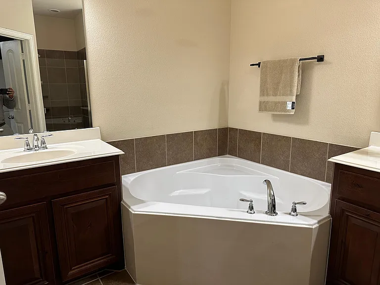 4618 Ladyfern Way #4618 — Photo 24
