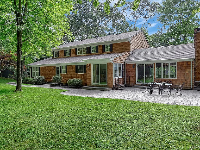 451 River Rd — Photo 23