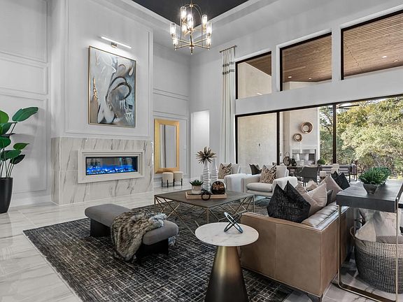 The Vermentino Family Room
