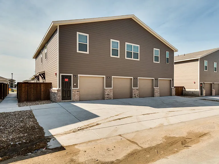 645 Harvest Moon Dr — Photo 15