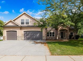 6048 N Harbor Town Pl, Garden City, ID 83714