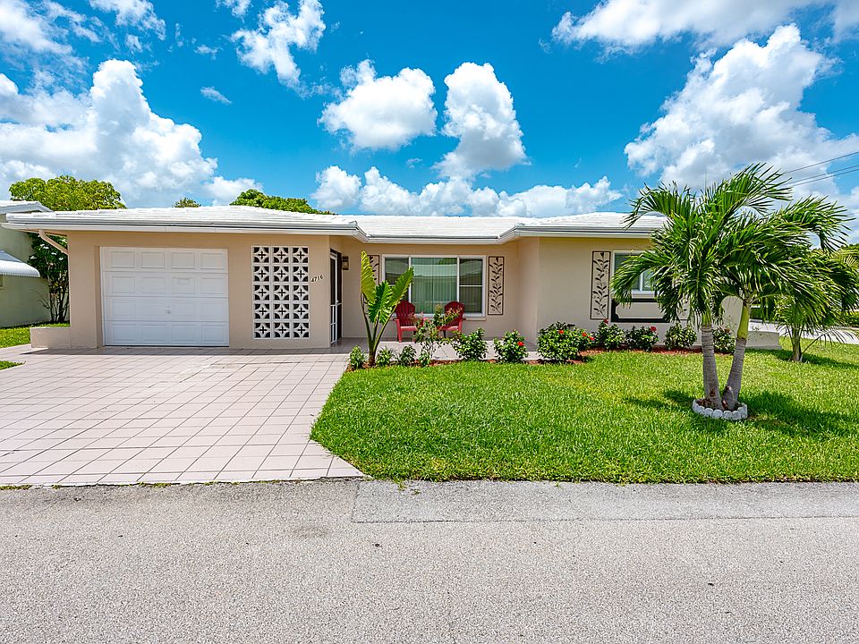 1st image of 4716 NW 49th Pl