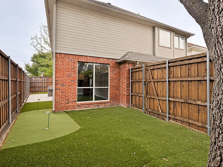18515 Kelly Cave Trl — Photo 24