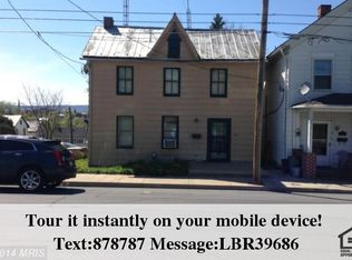 402 N High St, Martinsburg, WV 25404