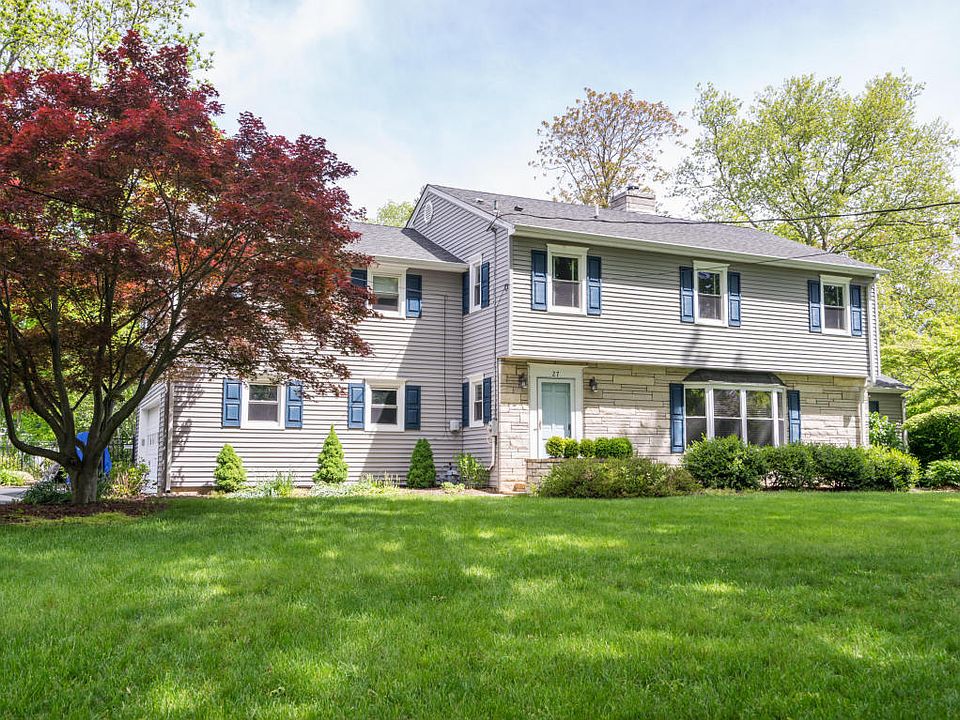 1st image of 27 Corn Ln