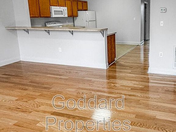 2nd image of 2205 N Charles St APT 2C