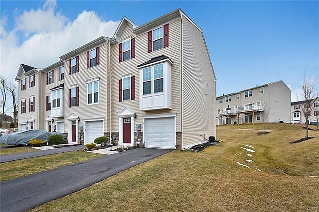1st image of 2 Yellow Rose Ln