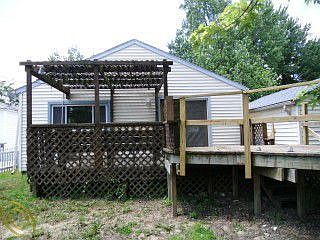 4th image of 4493 Katherine St