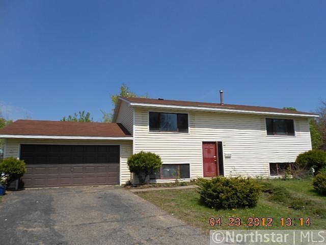 1st image of 706 Givens Ln