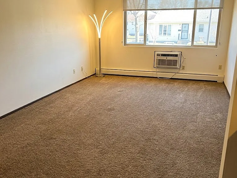 Mechanic Avenue Apartments — Photo 33