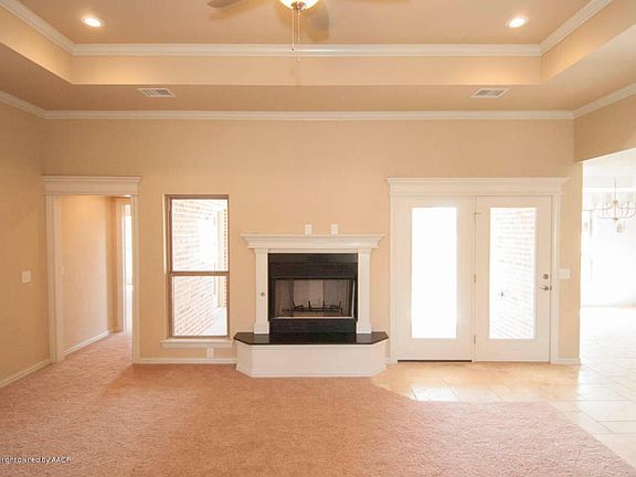 5th image of 10 Sandra Ln