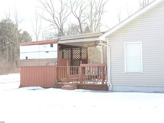 3rd image of 194 E Oakmont Way