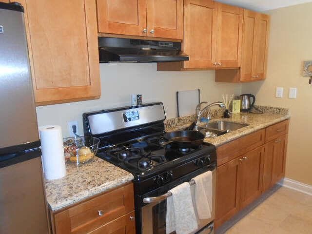 2nd image of 1510 W State St APT 2