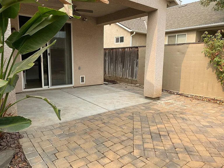 5577 N Plum Ln — Photo 11