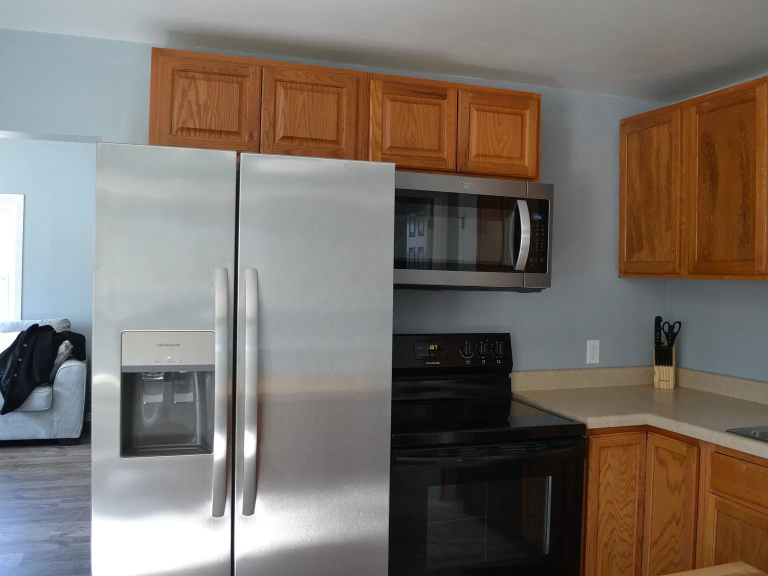 2 bed, 7210 sqft, $1,500 — Photo 3