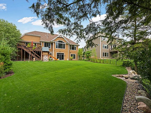 5th image of 6624 Alder Way