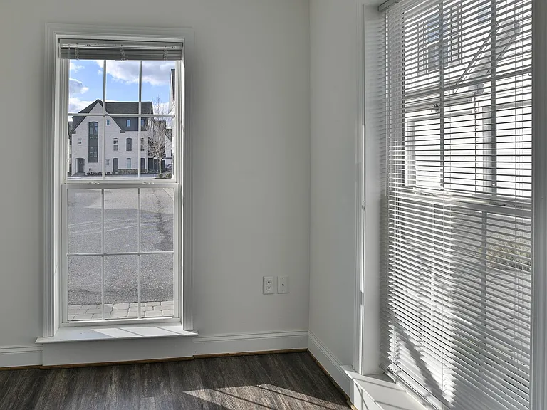 3118 Grove Ct — Photo 14