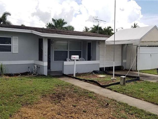 1st image of 1504 NE 2nd St