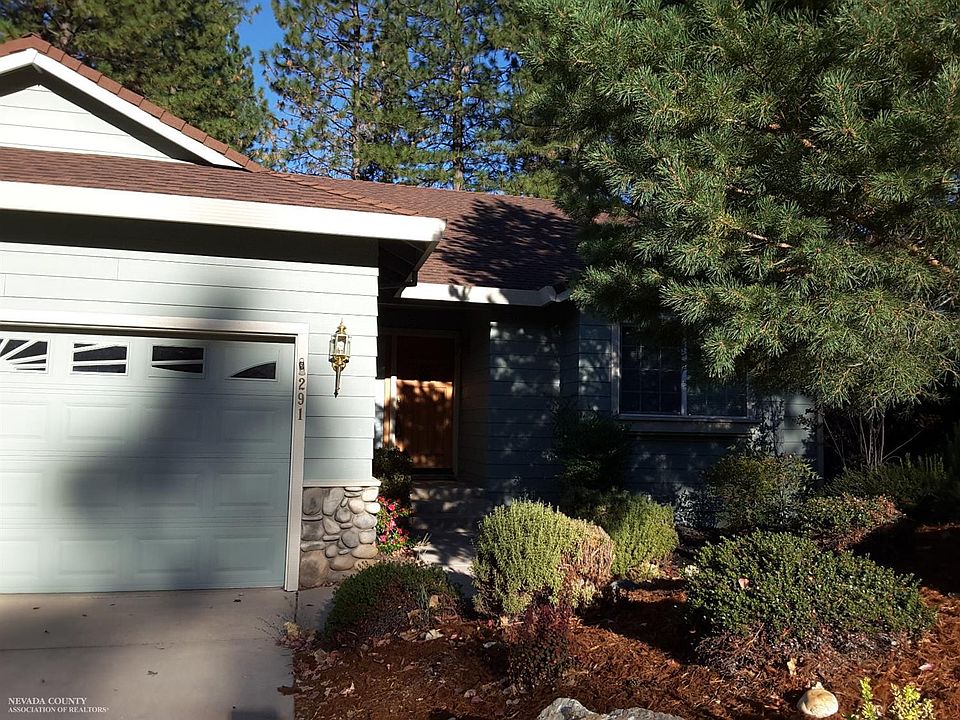 1st image of 291 Vistamont Dr