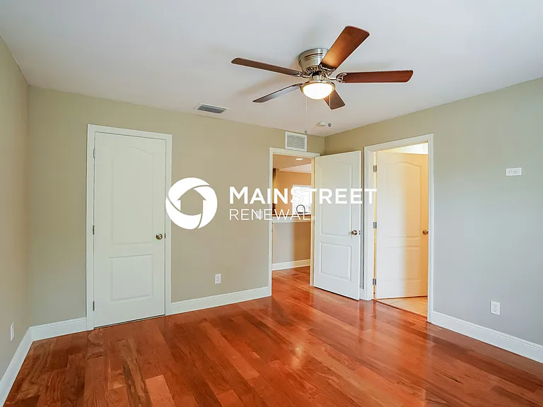 Main Bedroom