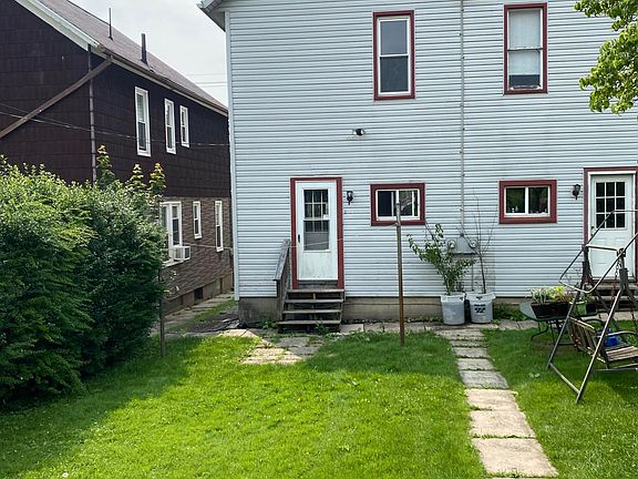 2nd image of 1142 Boyd Ave #1142