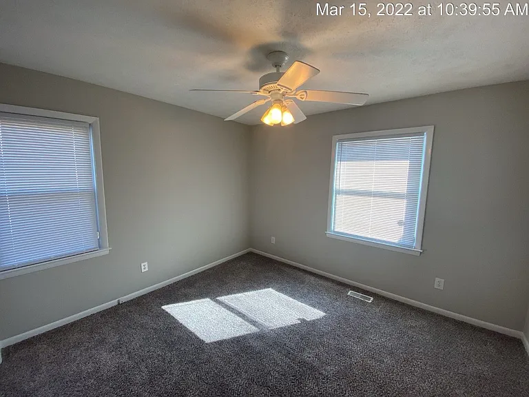 144 S Ingleside Dr — Photo 15