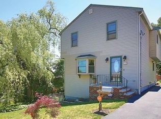 50 Goff St, Hyde Park, MA 02136