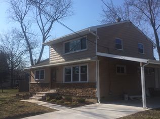 7 E Roland Ave, Maple Shade, NJ 08052