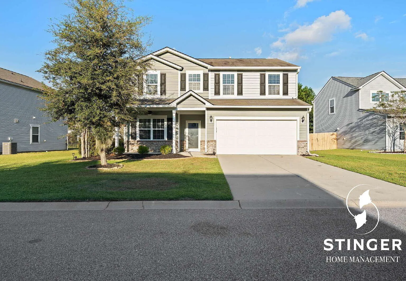 4 Bed / 2.5 Bath Home For Rent in Shadow Moss Community! — Photo 2