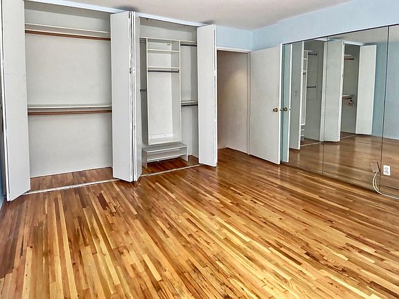 2nd image of 320 E 65th St APT 521