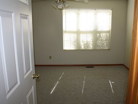 5th image of 2403 W Donna Dr