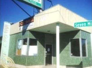 7300 W 7 Mile Rd, Detroit, MI 48221