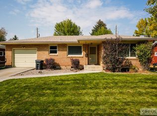 330 Barlow Dr, Idaho Falls, ID 83401