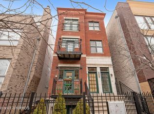 1618 W Augusta Blvd #1, Chicago, IL 60622