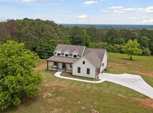 1423 Hillcrest Rd, Bowdon, GA 30108