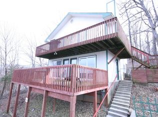 382 Spring Rd, Lake Ozark, MO 65049