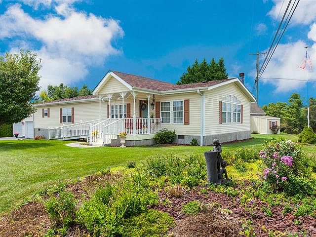 1st image of 6 Sweet Briar Path Way