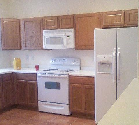 2nd image of 692 SW Sardinia Ave