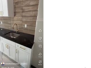 1081 Willmohr St #2R, Brooklyn, NY 11212