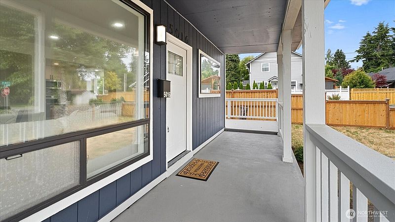 4th image of 5016 N 43rd Street