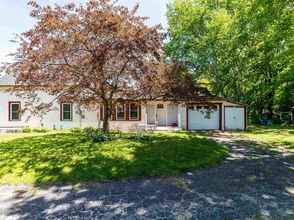 16 Bell Street, Gorham, NH 03581