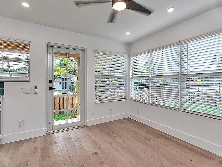 829 N K St — Photo 6