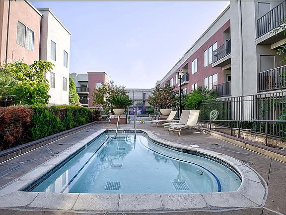 2nd image of 1060 S 3rd St APT 126
