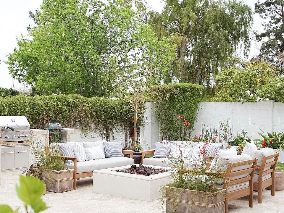 Backyard. Fire pit. And Built in Grill.