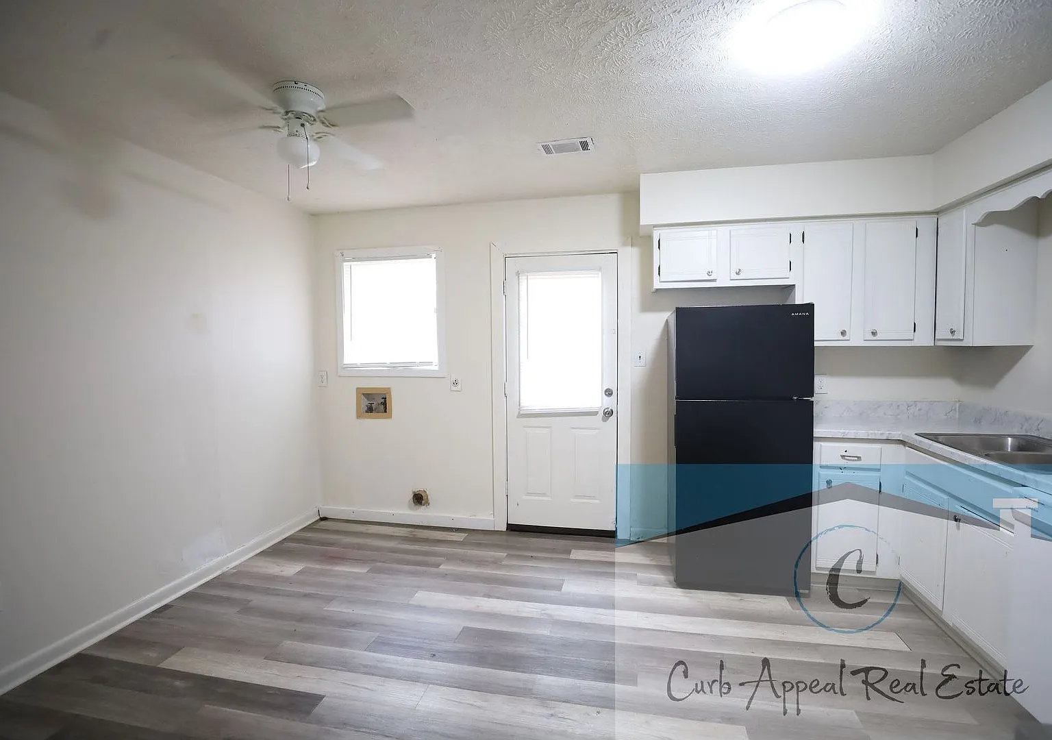 707 Stratford — Photo 4