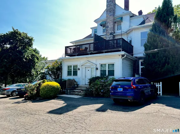 5 Hundley Court #1D, Stamford, CT 06902